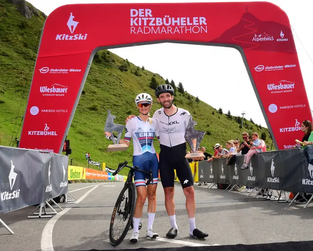Titelverteidiger Jack Burke und Janine Meyer kürten sich mit neuen Streckenrekorden beim Kitzbüheler Radmarathon. | Foto: EXPA/Reinhard Eisenbauer 