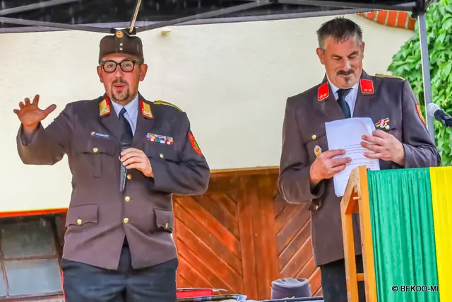 Es gab zahlreiche Ehrungen.  | Foto: FF Lanzendorf