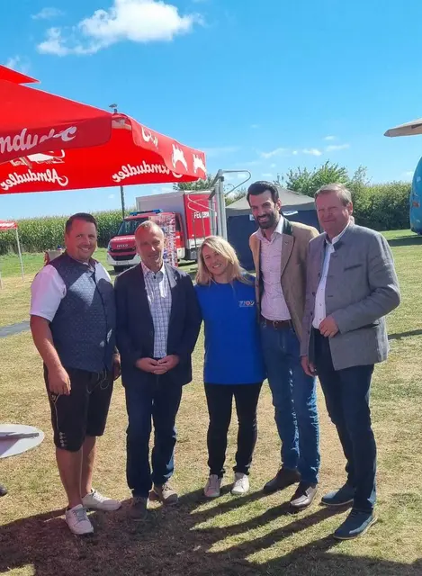 Christoph Krötzl, Alois Kainz, Claudia Krötzl, Udo Landbauer und Gottfried Waldhäusl. | Foto: FPÖ