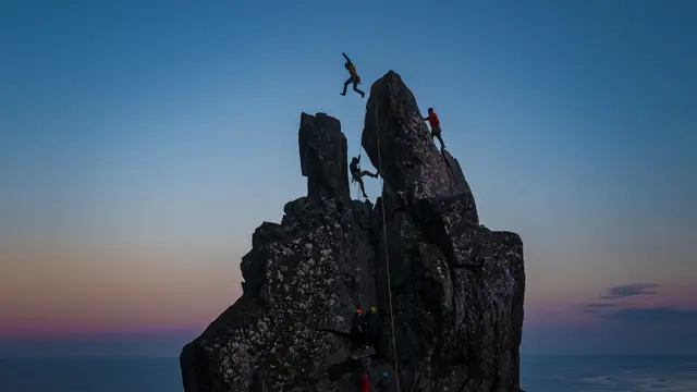 Am 6. Oktober halten Marlies und Andreas Lattner-Czerny ihren Reisevortrag „Von Marokko bis Norwegen – Fünf Jahre auf vier Rädern“ im Pfarrsaal Bad Zell. | Foto: hochzwei.media
