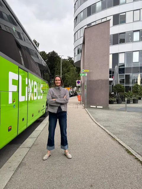 Gemeinderätin Brita Piovesan fordert eine Aufwertung der Fernbushaltestellen. | Foto: Linz Plus