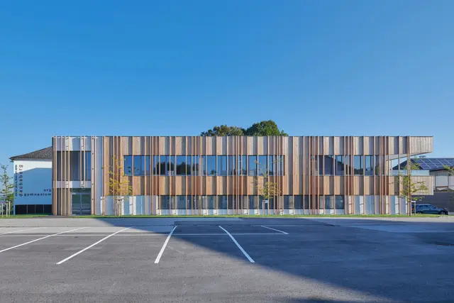 Im Gymnasium Dachsberg wurde soeben das neue Klimahaus gebaut.  | Foto: Gymnasium/ORG Dachsberg