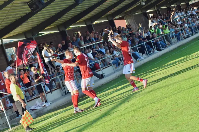 Großklein lacht nach vier Runden in der Oberliga erstmals von der Tabellenspitze. | Foto: MeinBezirk/Simon Michl