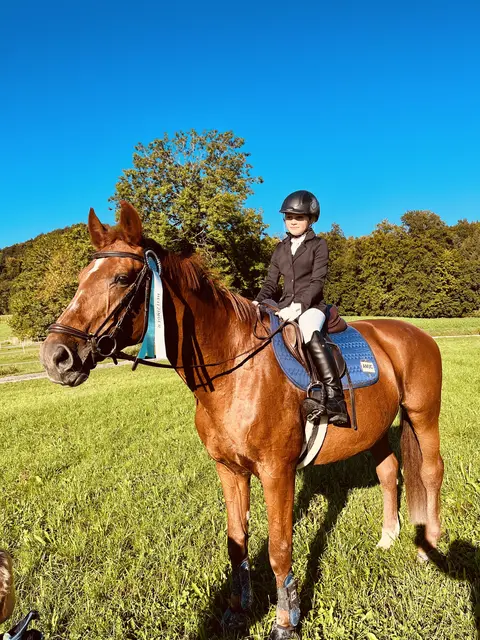 Anna Haefeli mit der ÖWB-Stute Feantura. | Foto: Haefeli
