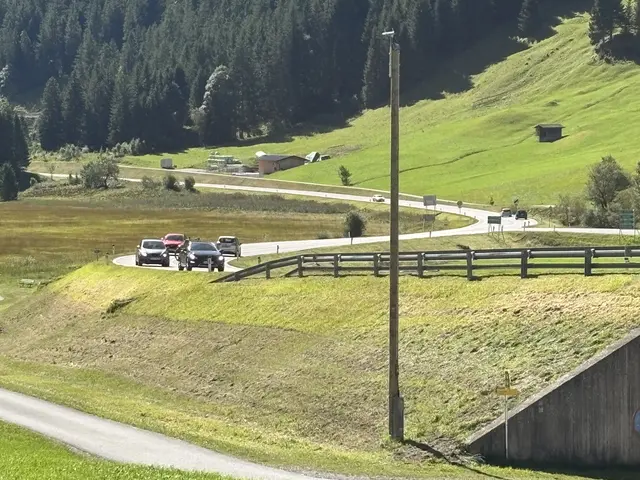 Dank der Umfahrung ist der Straßenverkehr heute im Dorf kein großes Thema mehr. | Foto: MeinBezirk/Günther Reichel