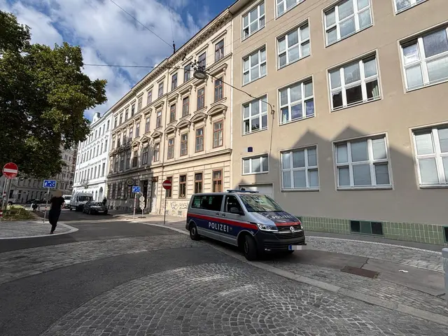 In Wien und in Niederösterreich gab es elf Hausdurchsuchungen gegen sechs Personen, teilte ein BMI-Sprecher auf MeinBezirk-Anfrage mit. | Foto: zVg