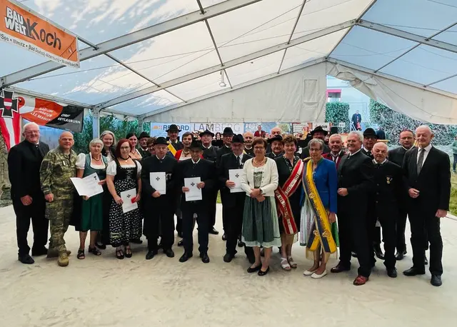 Ein Jahrhundert Kameradschaft, Erinnerungskultur und gelebtes Miteinander wurde in Schrick gefeiert. 