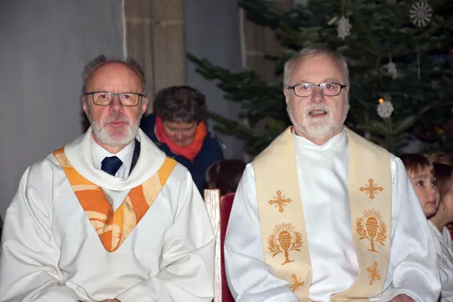Dechant Johann Fehrerhofer (rechts) und Dekanatsassistent Josef Rathmaier laden Interessierte aus dem Dekanat Grein zum Besuch der Auftaktveranstaltung in St. Georgen am Walde. | Foto: Zinterhof