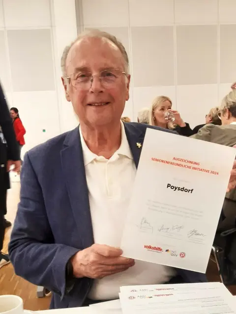 Egon Englisch setzt sich aktiv und mit Leidenschaft für Senioren ein.  | Foto: Englisch