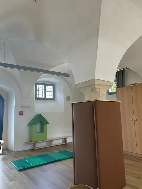 Eine Foto-Impression aus den zwei neuen alterserweiterten Gruppen im Schloss Kuenburg, Stand 8. September 2025. | Foto: Marktgemeinde Tamsweg