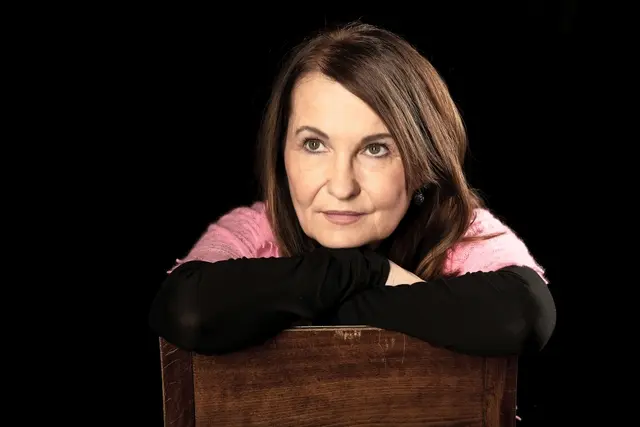 Andrea Nagele lässt ihre Commissaria Maddalena Degrassi in einem Strudel aus Habgier und Lügen ermitteln. | Foto: Barbara Essl