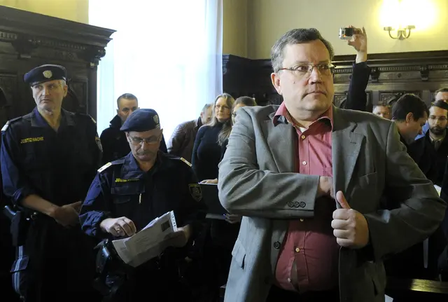 Objekte des bekannten Neonazis Gottfried Küssel in der Leopoldstadt waren demnach betroffen.(Archiv) | Foto:  HERBERT PFARRHOFER / APA / picturedesk.com