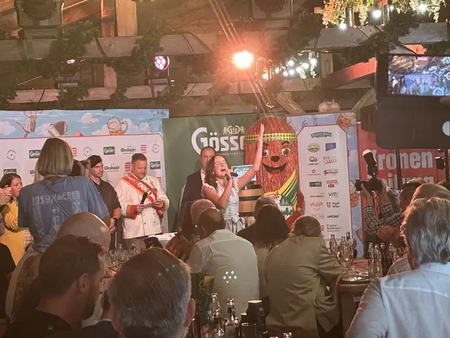 Eine Live-Musikeinlage gab es von Amelie Ricca. Sie wird auch auf der Kaiser Wiesn auftreten. | Foto: Kevin Gleichweit/MeinBezirk