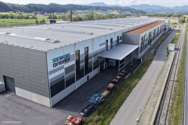 Stand September 2025: Ein moderner Betriebsstandort, der einen weiteren Meilenstein für Siemens Energy bzw. die Produktion bedeutet. | Foto: kulmer-partner.at