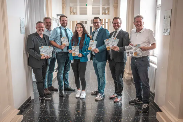 Rainer Spenger, Peter Steinwender, Raimund Pilz, Jaqueline Bordo, Philipp Gerstenmayer, Robert Pfisterer und Michael Maurer. | Foto: Benni Schön
