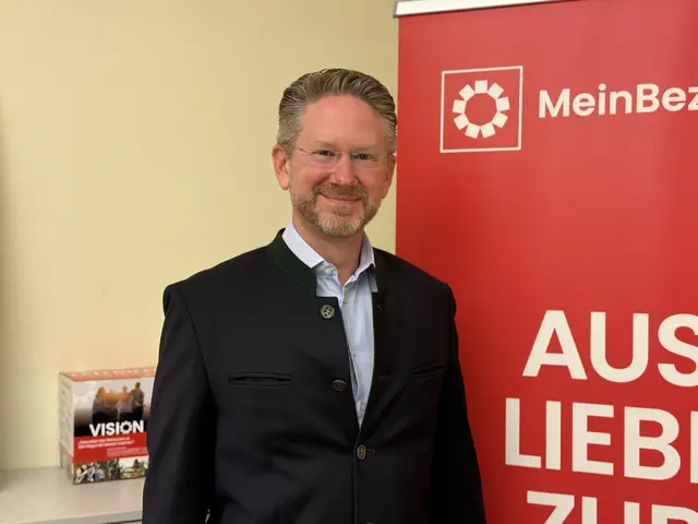 MeinBezirk hat den neuen Bezirkshauptmann Michael Engel zum Interview gebeten. | Foto: Alexander Paulus