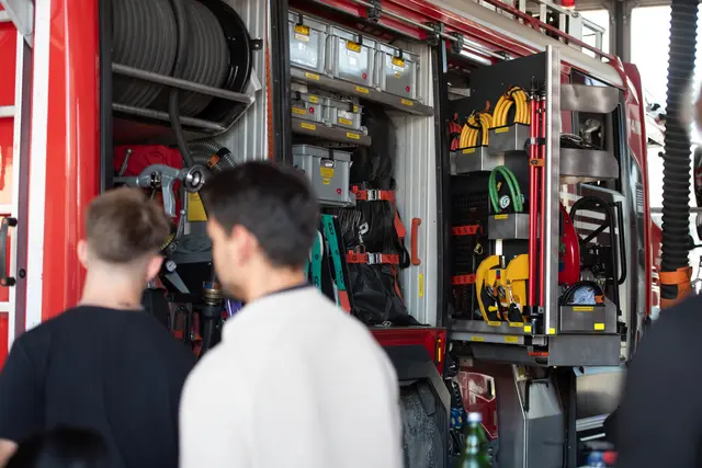 Willkommenstag für die neuen Lehrlinge - dabei wurden auch gleich verschiedene Dienststellen und Einrichtungen der Stadt Salzburg besucht.  | Foto: Stadt Salzburg/Rocio Escabosa