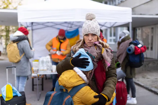 Caritas und VinziWerke pochen angesichts der geplanten Sachleistungskarte auf die Wahrung der Menschenwürde.  | Foto: panthermedia/halfpoint