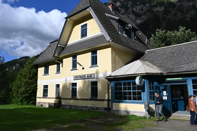 Bahnhof