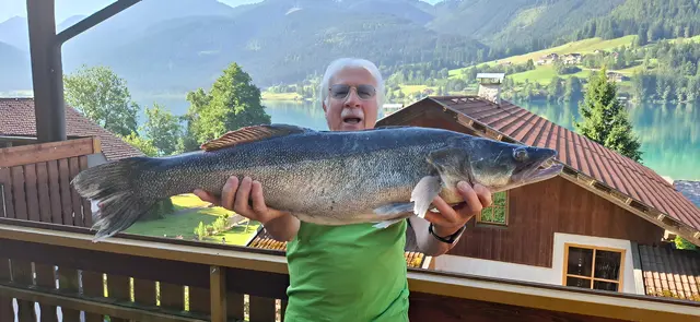 Georg Langegger mit seinem kapitalen Fang | Foto: Privat