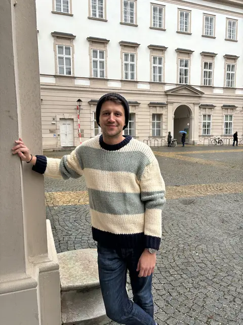 Rados Nedic ist im Magistrat für den Bereich Recruiting und Lehrlinge zuständig. | Foto: Lisa Gold 