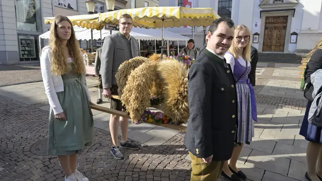 Die Landjugend des Bezirkes Leoben wird auch heuer wieder die Erntedankkrone, das Zeichen einer gelungenen Ernte, in die Kirche tragen.  | Foto: Norbert Ortner