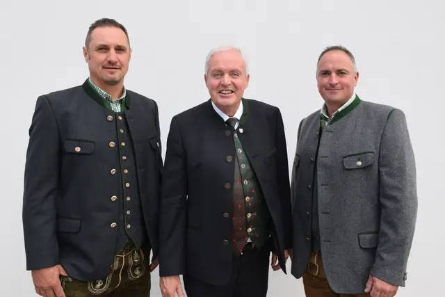 Gemeinde Kassier Josef Paier, Bürgermeister Bernhard Ederer, Vizebürgermeister Johannes Leitner (v. l.) | Foto: Gemeindeamt Naas