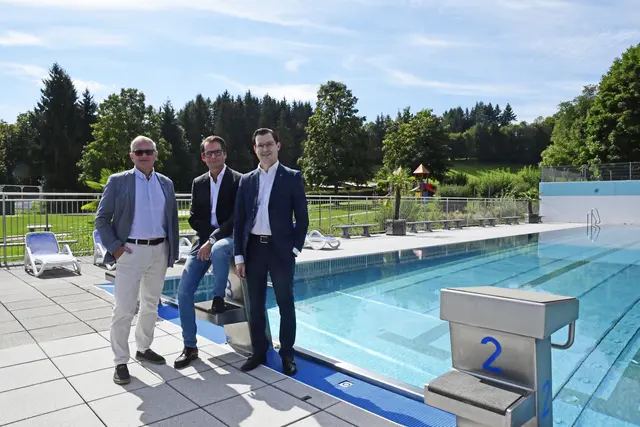 Kämpfen gemeinsam um den Erhalt von Schwimmbädern: Bgm. Christian Sander, Bgm. Matthäus Bachernegg und LAbg. Bgm. Stefan Hofer bei einer Besichtigung des Freibades Kindberg. | Foto: SPÖ/D.Ganster
