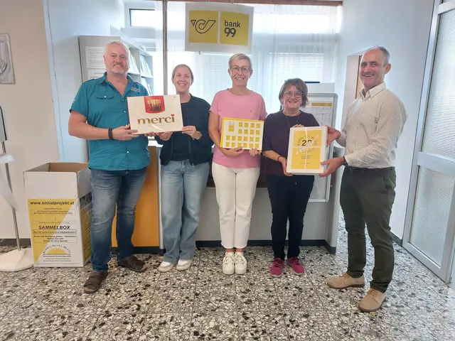 Die Postpartner-Mitarbeiter mit Bürgermeisterin Petra Mies und Josef Leherbauer von der Österreichischen Post. | Foto: Österreichische Post AG