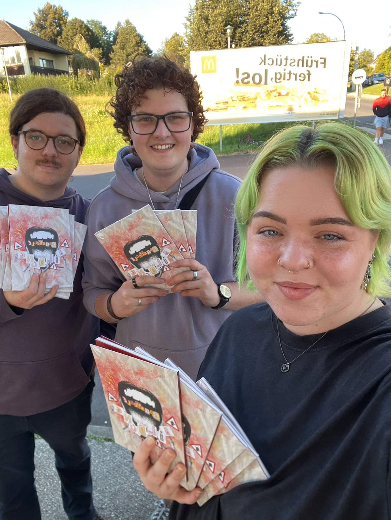 SJ Rohrbach mit Schulkalender-Verteilaktion: