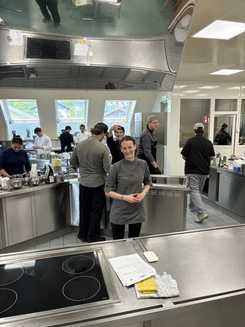 Die Profis zeigen den Teilnehmenden aus erster Hand Tipps und Tricks für den Berufsalltag. | Foto: WIFI Salzburg