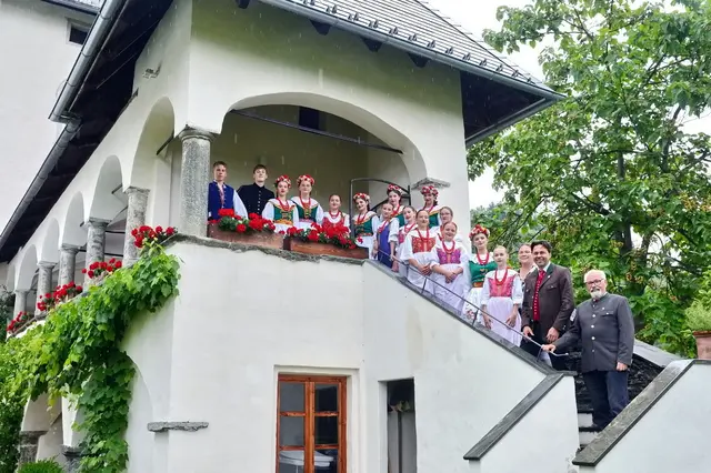 Die Jugendgruppe aus Schlesien brachte den St. Urbaner traditionelles Kulturgut aus ihrer Heimat näher. | Foto: Gemeinde St. Urban