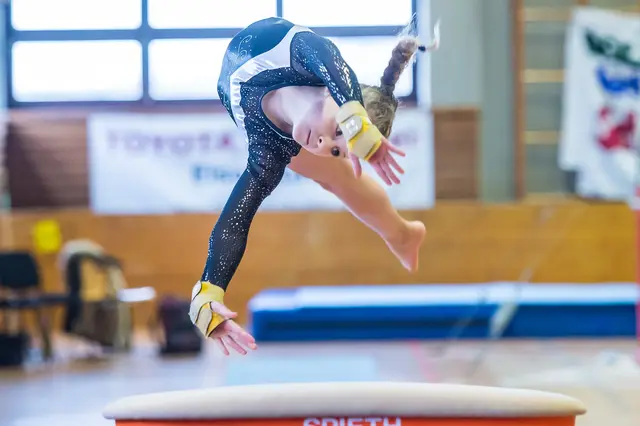 Auch Nachwuchstalente zeigen ihr Können. | Foto: Turnsport Austria/TVR 1848