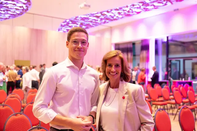 Baldassari und Indra Collini. | Foto: Neos