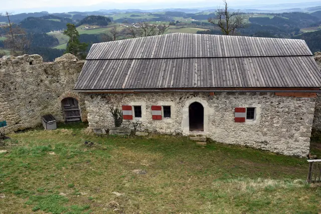 Ruine Klingenberg | Foto: Zinterhof