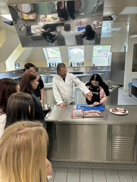 Die Teilnehmenden lernen während der drei Kurstage von den Besten ihres Faches. | Foto: WIFI Salzburg