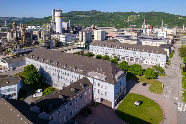 LAT Nitrogen, ist das größte Unternehmen im Chemiepark Linz und produziert jährlich etwa 1,5 Millionen Tonnen Düngemittel. | Foto: LAT Nitrogen Linz
