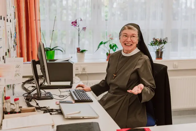 Sr. Franziska Buttinger wirkt im Klinikum Wels-Grieskichen, managt das größte Ordensspital in OÖ. | Foto: Diözese Linz / Frauenkommission / Laurenz Kaiser