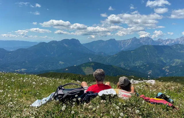 Befragungen bestätigen: Intakte Landschaften sind der wichtigste Grund, warum Urlauber nach Österreich und speziell in den Alpenraum kommen. | Foto: Timo Küntzle