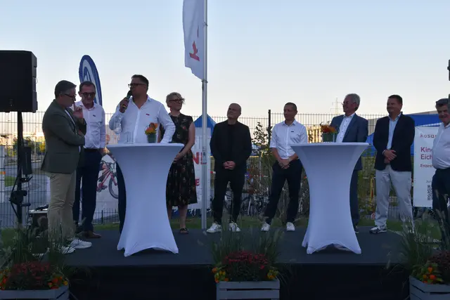 Alte und neue Geschäftsführung am Podium | Foto: Mirjam Preineder