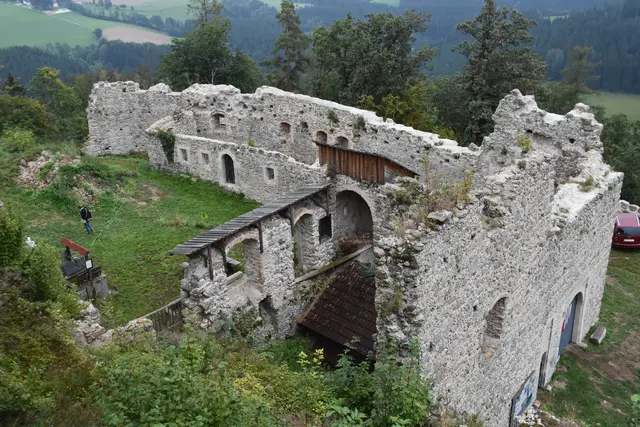 Sanierung Ruine Klingenberg  | Foto: Zinterhof