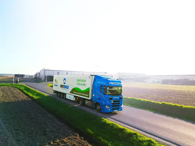 Auch als verlässlicher Logistikdienstleister für namhafte Industriebetriebe in der Region macht sich Matzhold einen Namen. | Foto: Matzhold Transporte