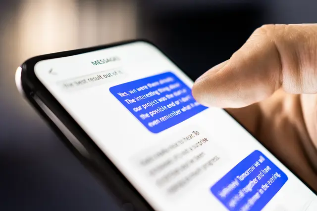 Achtung vor Betrügern im Internet. (Symboldoto) | Foto: stock.adobe.com/at/ terovesalainen