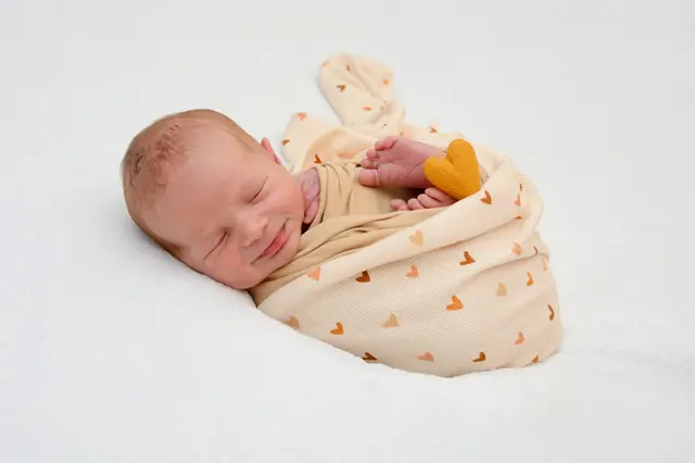 Name: Jakob
Geburtsdatum: 11.08.2025
Gewicht: 3440 g
Größe: 54 cm
Eltern: Laura Moser und Manuel Oberer aus Mitterdorf im Mürztal | Foto: Babysmile