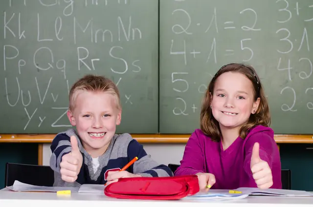 Foto: KinderSchule © RacleFotodesign–stock.adobe.com