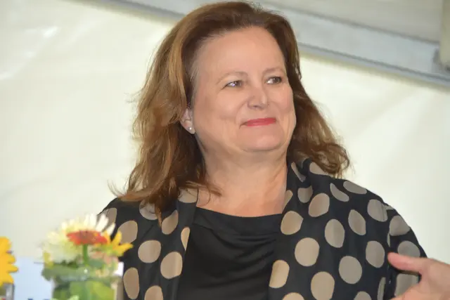 Verkehrslandesrätin Claudia Holzer zeigte sich beeindruckt von den Betriebsansiedelungen in Weiz. | Foto: MeinBezirk/Helmut Riedl