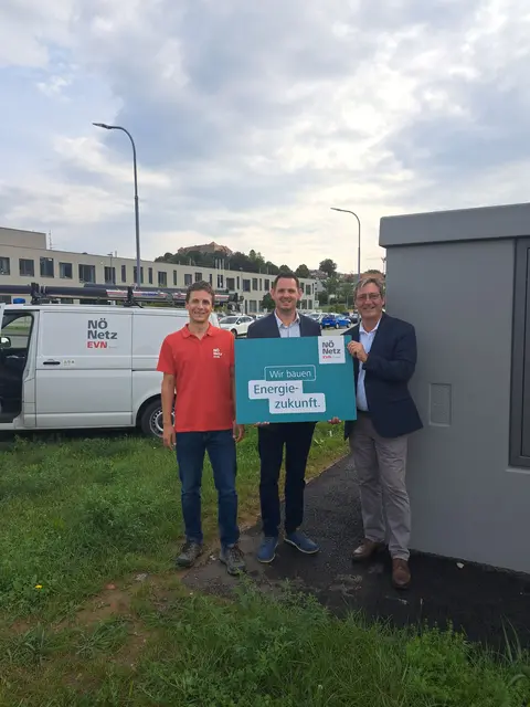 Netz NÖ Projektleiter Lukas Entinger, Jürgen Rummel und Leiter des Netz NÖ Service Centers Josef Brückelmayer | Foto: Netz NÖ