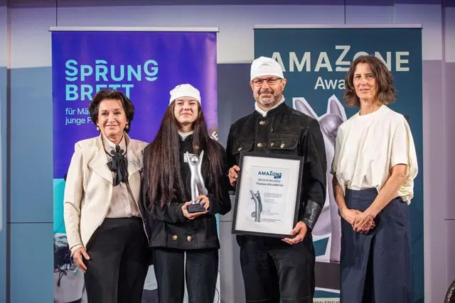 Unter den diesjährigen "AmaZone"-Award-Siegern war der Betrieb von Thomas Gollner und seinem Lehrling. | Foto: sprungbrett/Astrid Knie