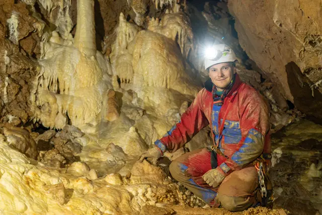 Der Eisenerzer Patrick Langreiter ist Anwärter der Höhlenrettung und seit zwei Jahren in Ausbildung. | Foto: Höhlenrettung Eisenerz