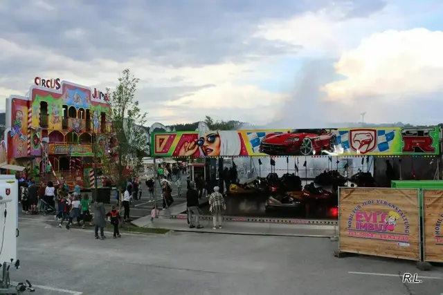 Das Markt-Festival in Stallhofen bietet wieder einen großen Vergnügungspark. | Foto: Lederer